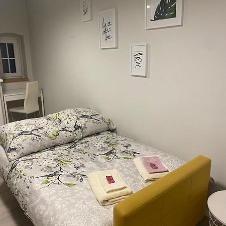 Przytulna Kawalerka 10Min Pieszo Od Dworca/Galerii Apartment Katowice Luaran gambar
