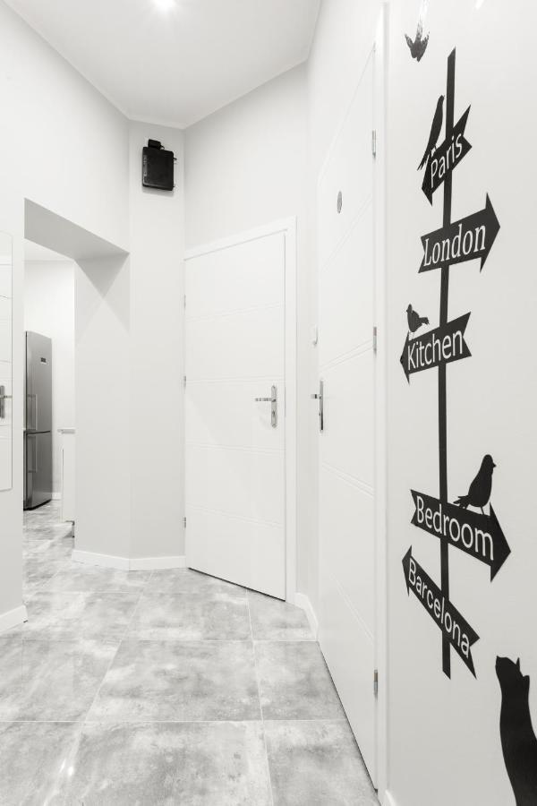 Przytulna Kawalerka 10Min Pieszo Od Dworca/Galerii Apartment Katowice Luaran gambar